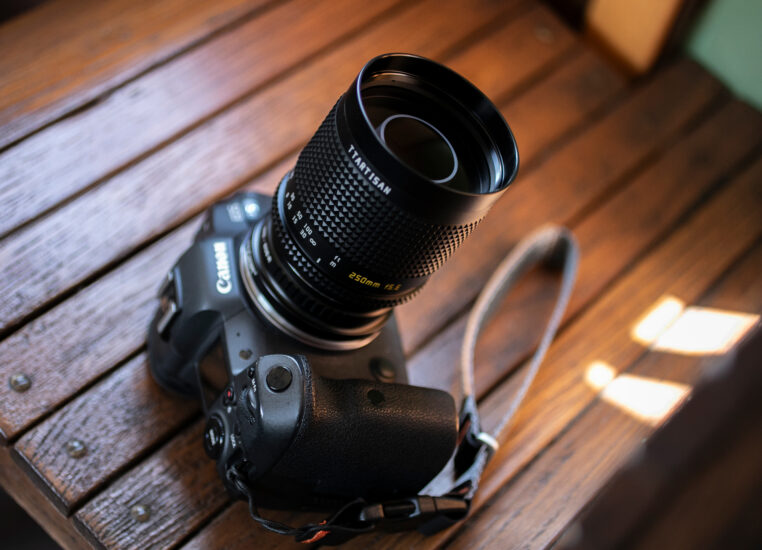 TTArtisan 250mm F5.6 Reflex Donut Bokeh