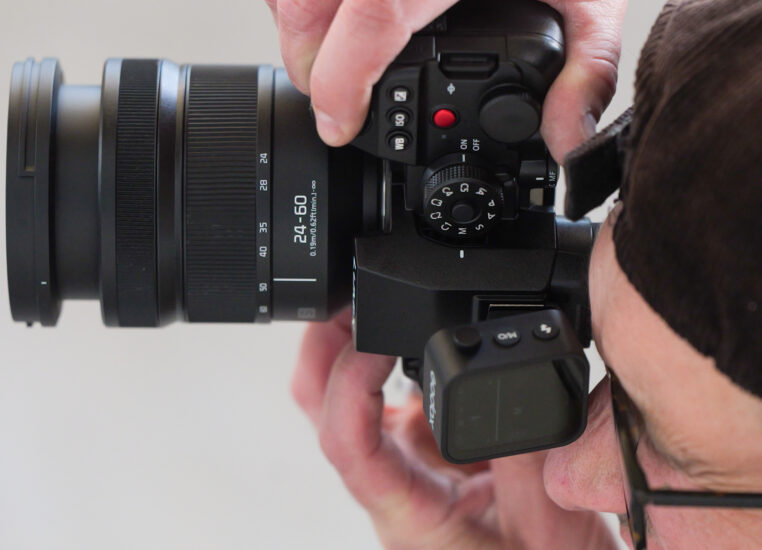 lumix lens S E2460 lifestyle image 1