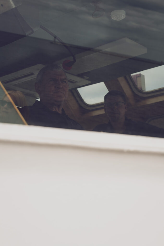 SDIM0083 2 4