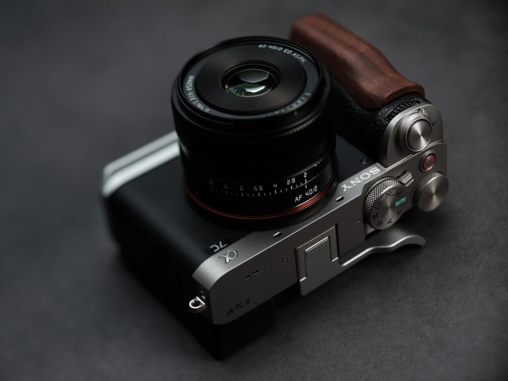 TTArtisan AF 40mm F2 ED ASPH – debiutuje mały obiektyw z charakterem 4 ttartisan40 2 zdjecia owdmtnpi 43