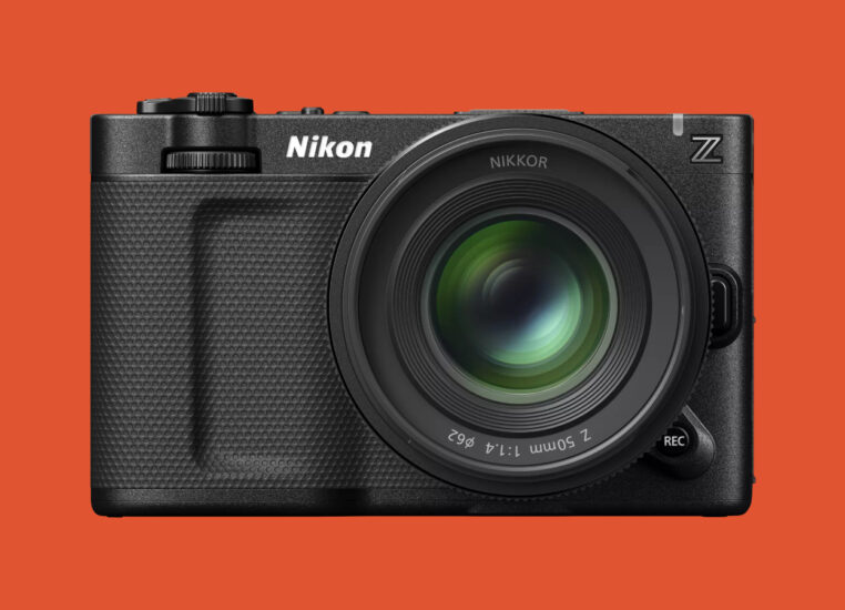 nikon zr
