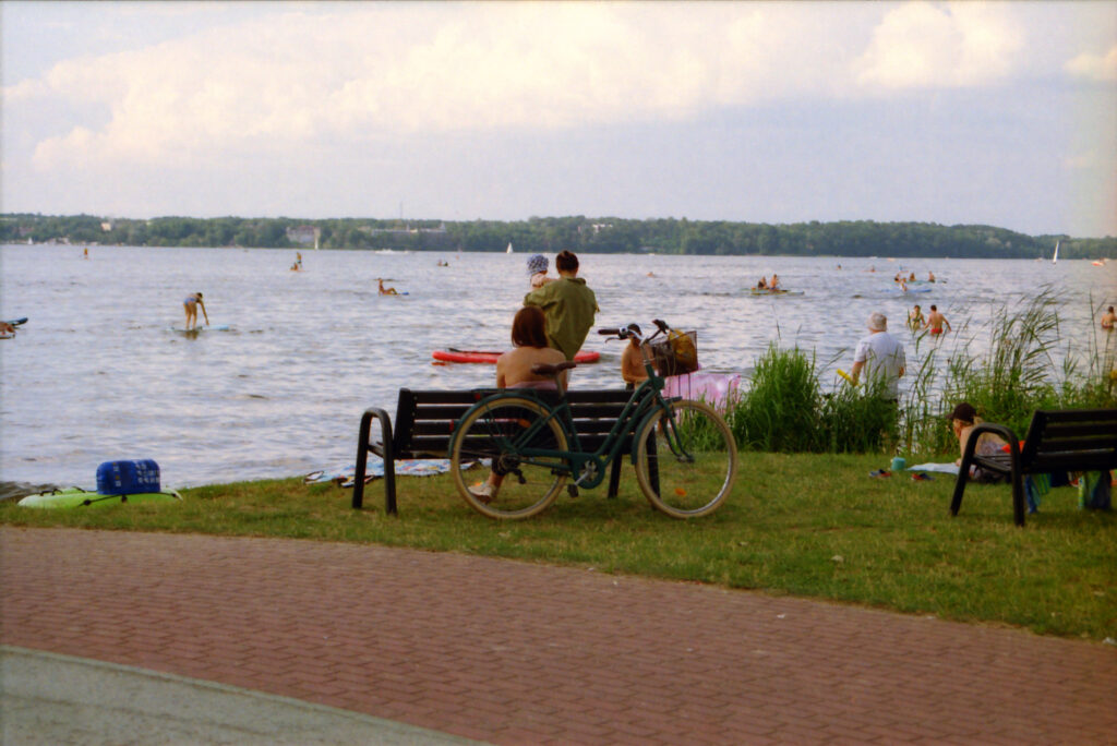 Nikon F65 to profesjonalna lustrzanka analogowa, za śmieszne pieniądze 10 IMG 0036 3 1