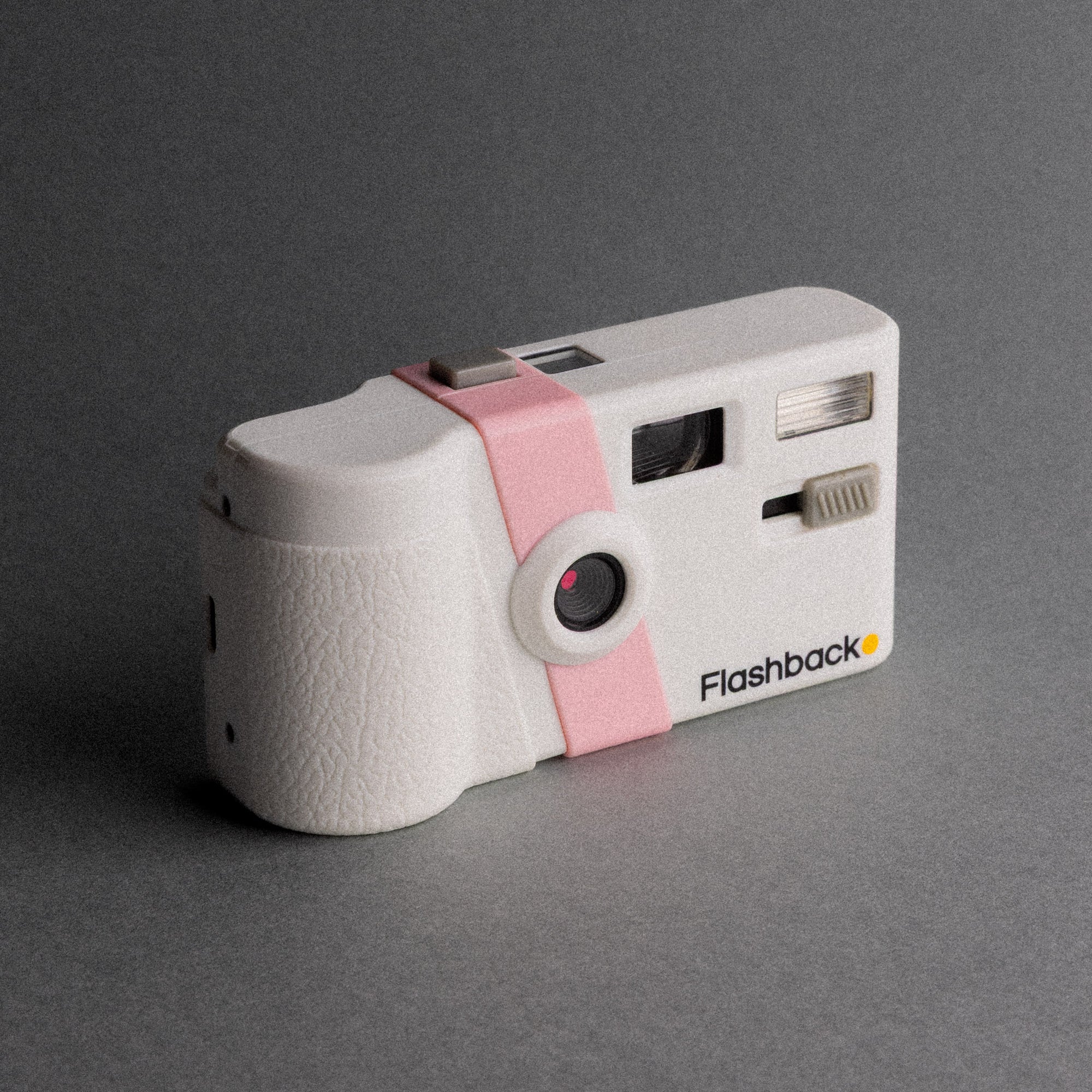 Wiralowa małpka Flashback ONE35 V2 dostępna w przedsprzedaży. To lepsza matryca, Wi-Fi i Bluetooth, klimat analoga i świetna cena! 8 Lead Ecom Shots 5 2