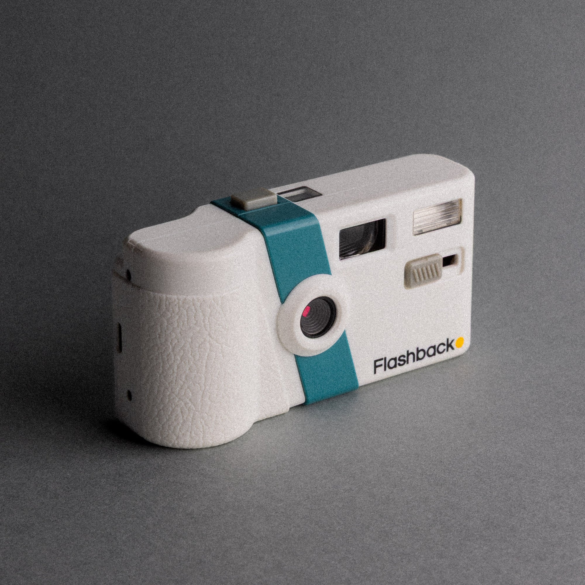 Wiralowa małpka Flashback ONE35 V2 dostępna w przedsprzedaży. To lepsza matryca, Wi-Fi i Bluetooth, klimat analoga i świetna cena! 9 Lead Ecom Shots 6 2