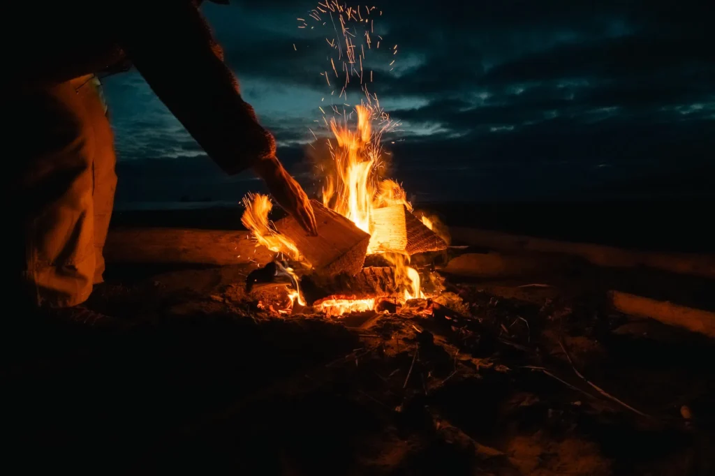 xc13 33mmf35 63 product overview 8 1.jpg 1