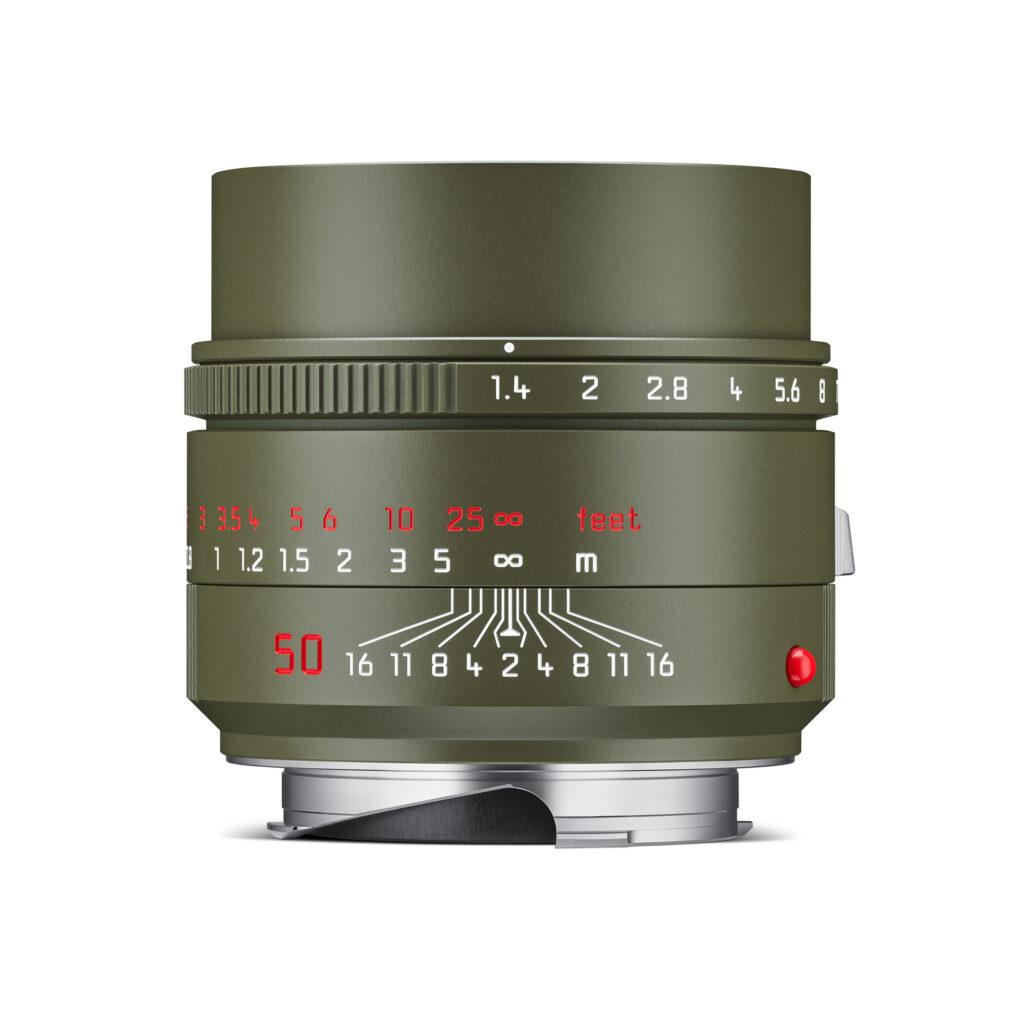 11736 Summilux M 50 f1 4 ASPH Safari upright LoRes