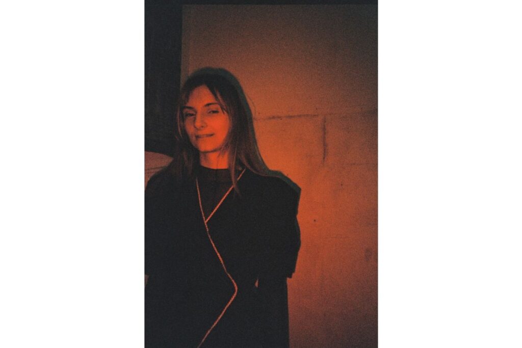 2025 16 12 vie valerie schaus staff simple use classicolor 200 02