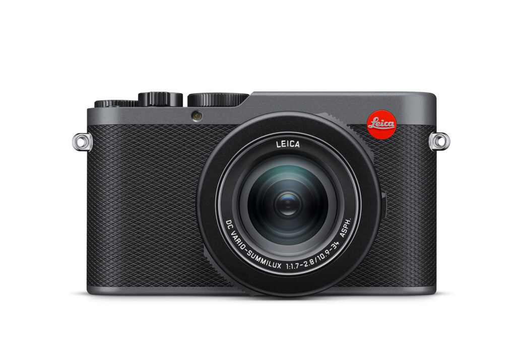 19213 Leica D Lux 8 metal gray front HiRes