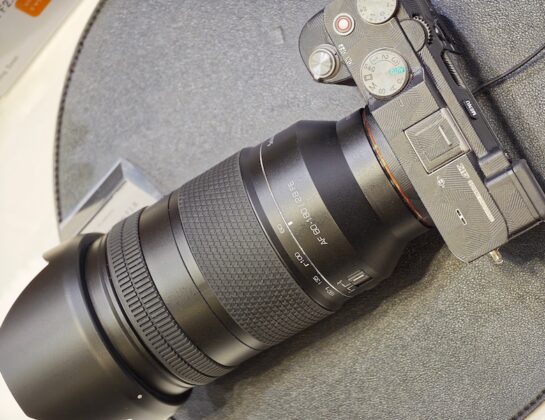 Schneider Kreuznach x LK Samyang AF 60 180mm f2.8 lens 2