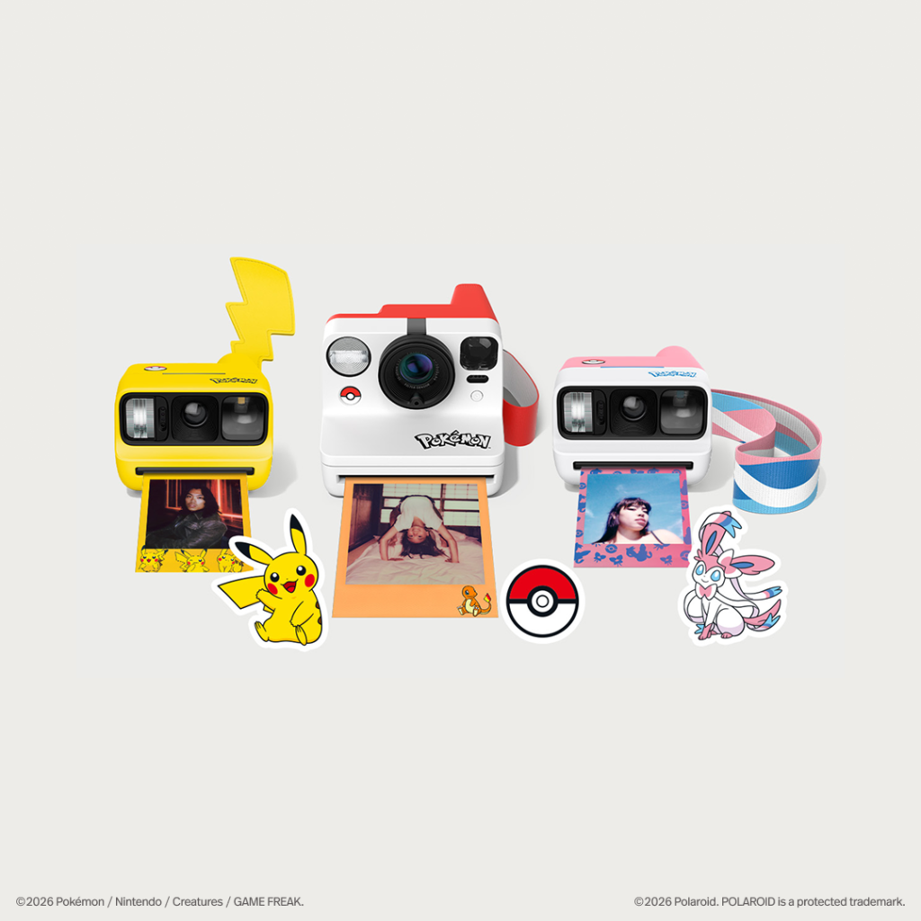 688282 Polaroid Pokemon Comms 1x1 KV 190051 original 1783955723